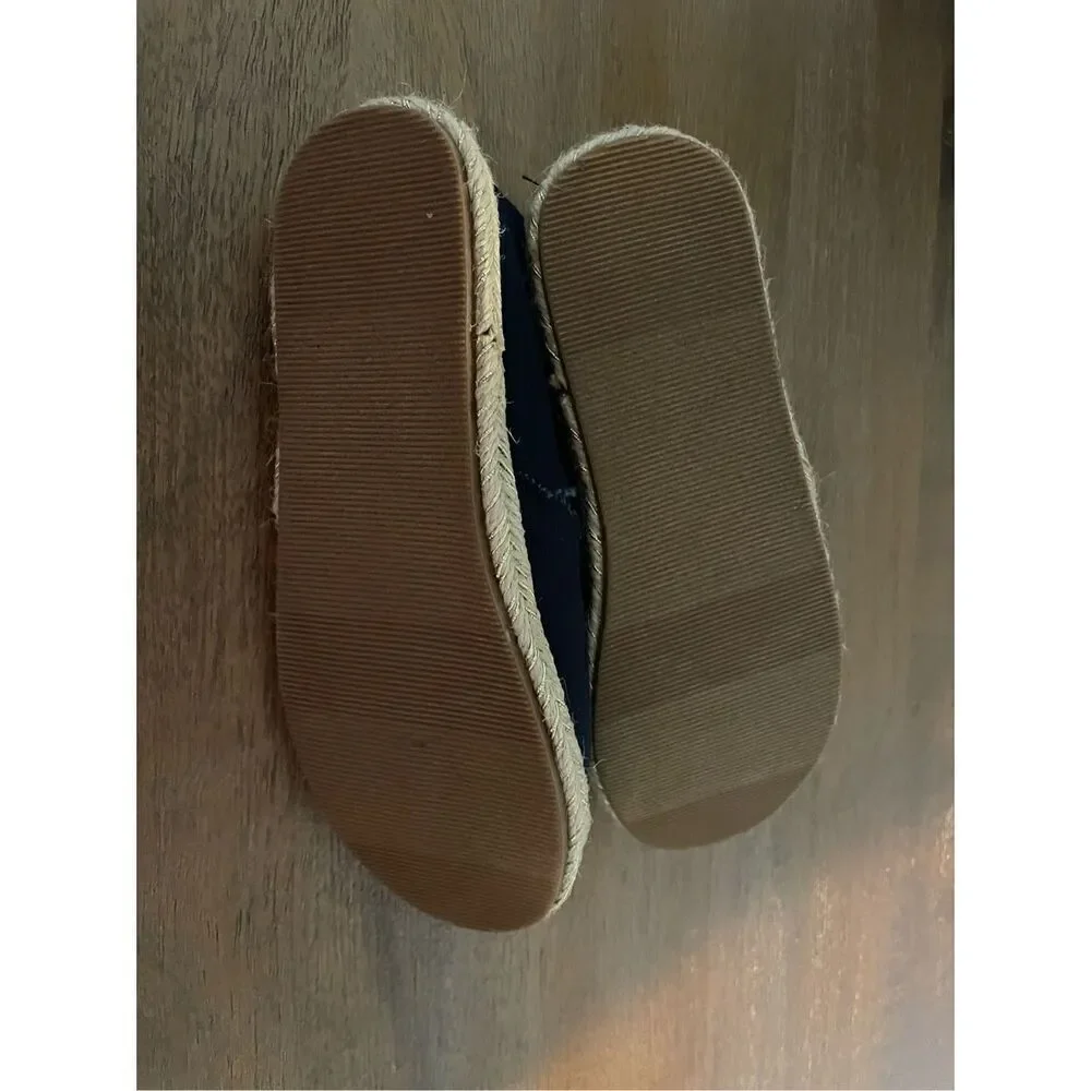 New Gap navy espadrilles size 12T